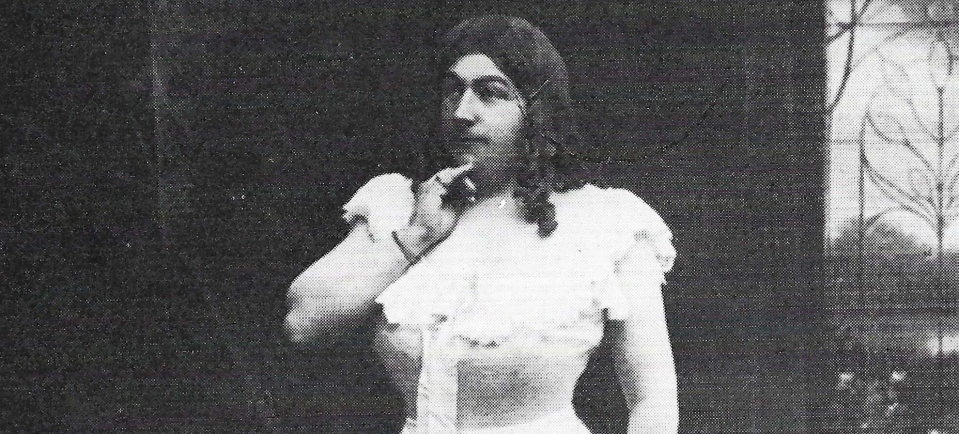 Divertissementchen - Solist im Kostüm um 1900