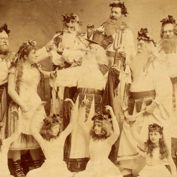 Der Feensee - Divertissementchen 1892 - Gruppenbild in Kostümen