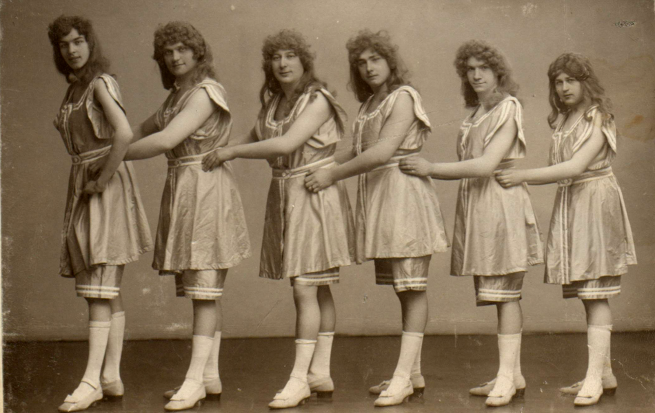 Em kölsche Strandbad - Divertissementchen 1912 - Ballett in Aufstellung