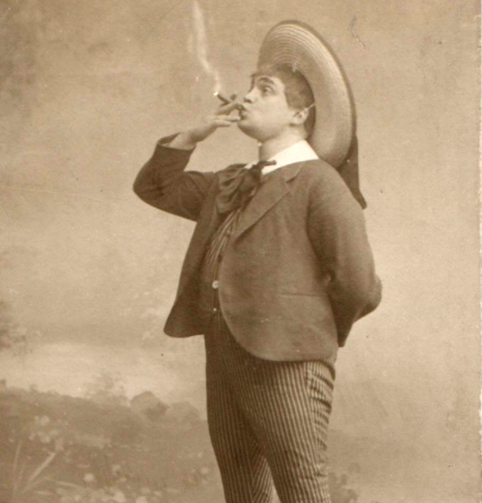 Der Feensee - Divertissementchen 1910/11 - Solist in Schülerrolle mit Rauchwaren