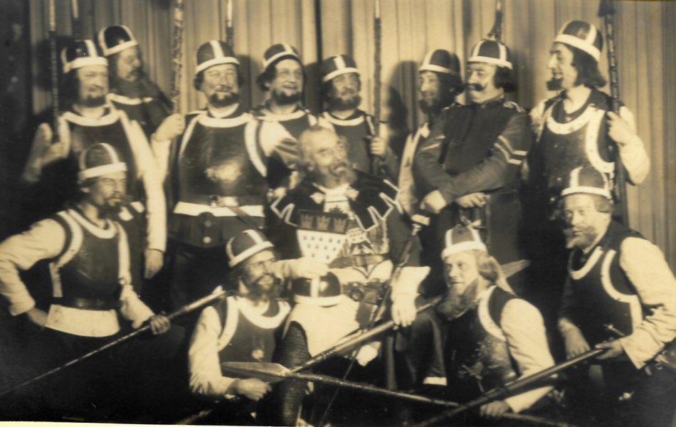 De Kölsche vör Thurandt - Divertissementchen 1932 - Ensemble in Ritterkostümen