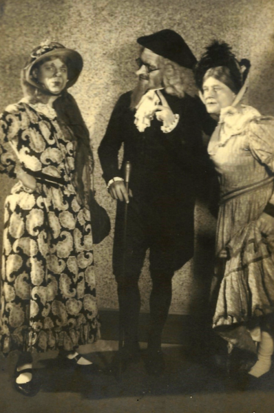 Spook om Steinweg - Divertissementchen 1935 - Solisten in Kostümen