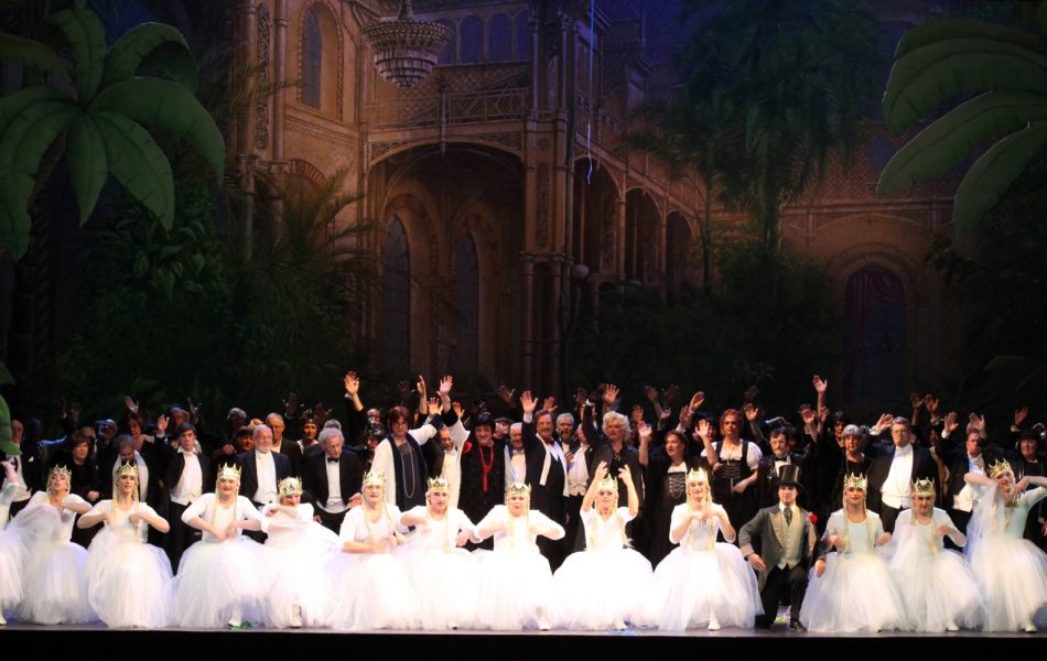 Kölner Jungfrau - dringend gesucht - Divertissementchen 2012 - Chor und Ballett beim Schlussapplaus