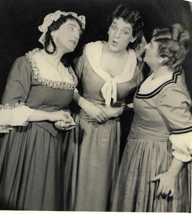 Funkemarieche - Divertissementchen 1951 - Gesangstrio in Damenrollen