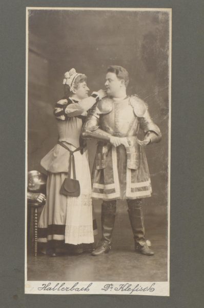 Zwei Darsteller in Pose - Divertissementchen um 1900