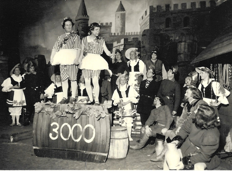 De Kölsche vör Thurandt - Divertissementchen 1953 - Darsteller in Szene De Kölsche vör Thurandt - Divertissementchen 1953 - Darsteller in Szene