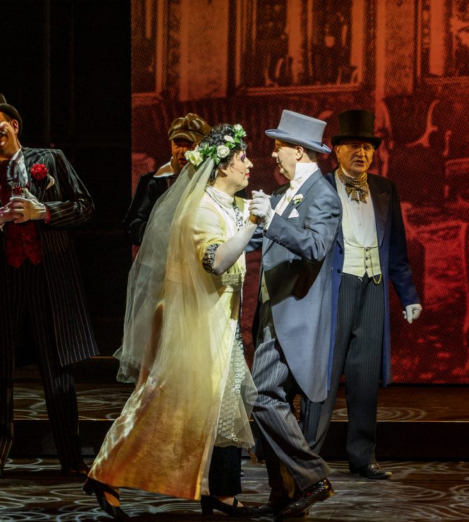 Köln 1905: Konrad Adenauer tanzt mit seiner Braut Emma Weyer bei der Hochzeit - E Levve för Kölle - Divertissementchen 2026